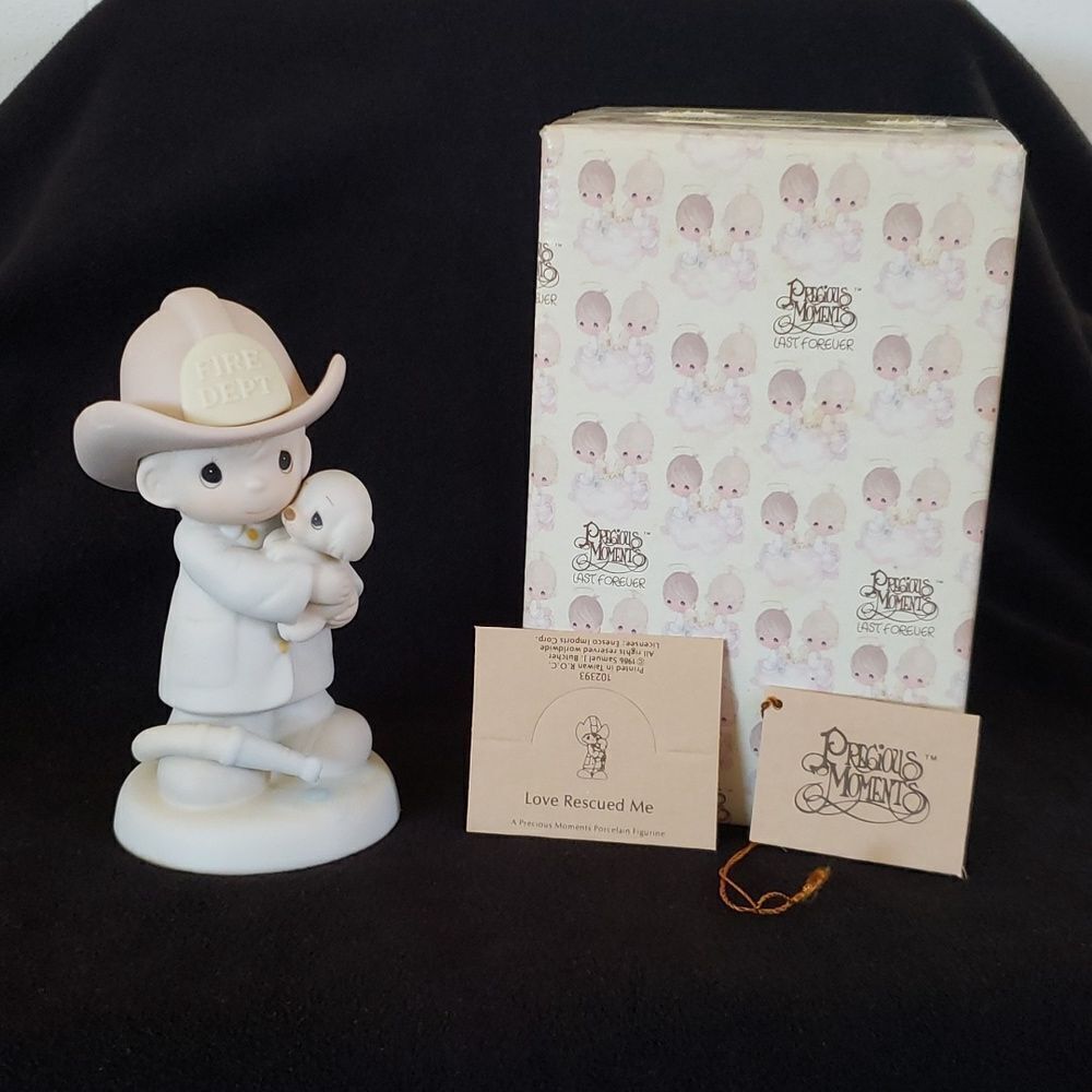 Vintage 1986 Precious Moments “Love Rescued Me” Porcelain Figurine #102393
